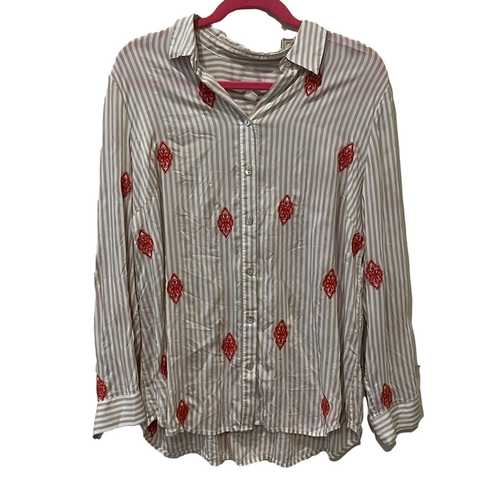 Chicos tan stripe blouse, size 2 🔵